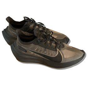 Nike Zoom Gravity